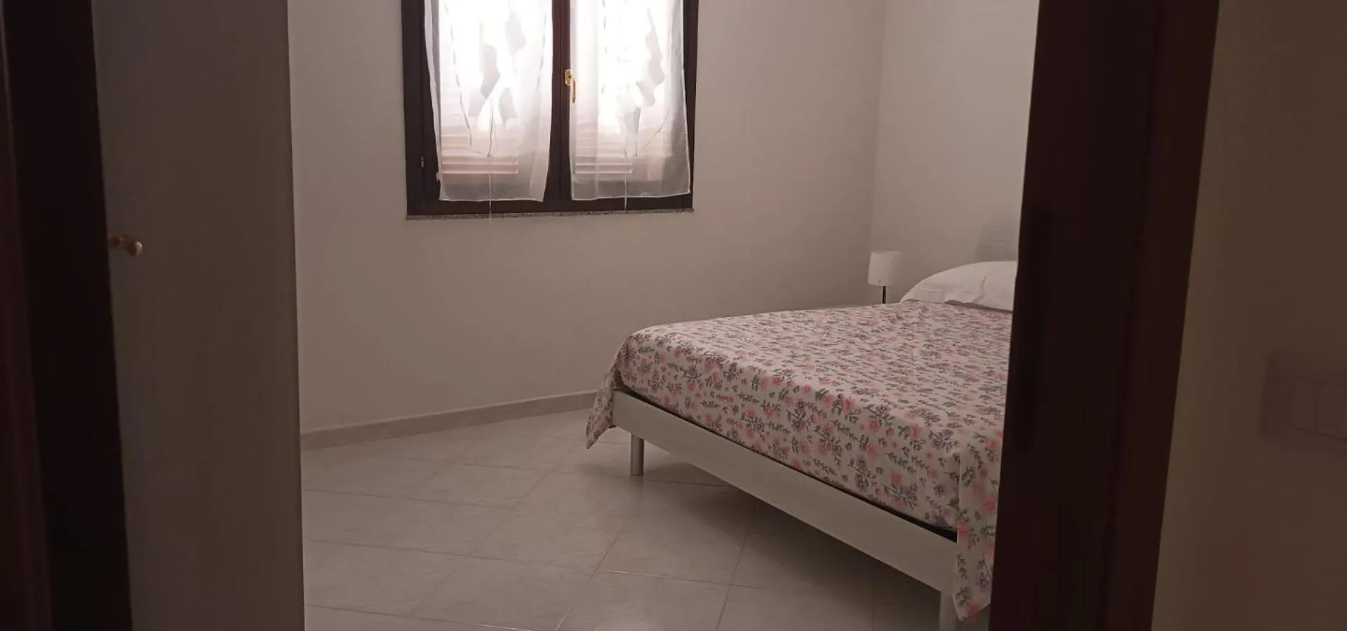 公寓 Sos Flores Casa Vacanze 阿尔盖罗